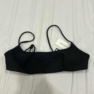 Babaton Scoopneck Bra